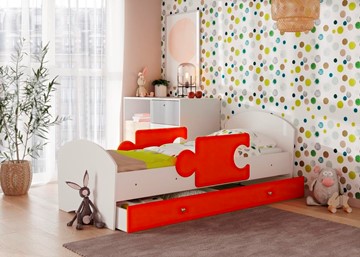 Детская кровать с ящиком и бортиками Мозайка, корпус Белый/фасад Оранжевый (щиты) в Костроме