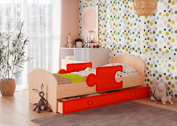 Детская кровать с ящиком и бортиками Мозайка, корпус Млечный дуб/фасад Оранжевый (щиты) в Костроме