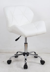 Кресло компьютерное LOOZ белый в Костроме