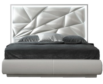 Спальная кровать FRANCO KIU 1242 с LED подсветкой изголовья (160х200) в Костроме