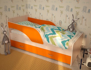 Детская кровать с бортиками Максимка, корпус Млечный дуб, фасад Оранжевый в Костроме - предосмотр